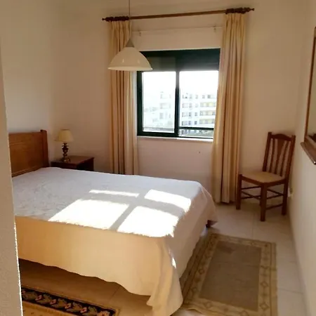 With One Bedroom In Armacao De Pera With Shared Pool Terrace And Wifi 500 M From The Beach